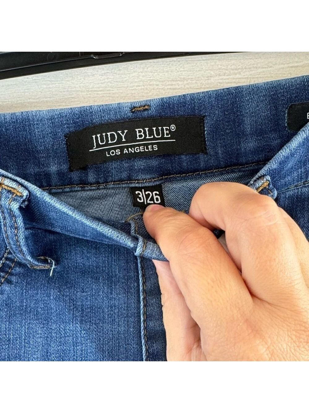 Judy Blue Boyfriend Fit Pull On High Rise Distressed Jeggings - Picture 6 of 8